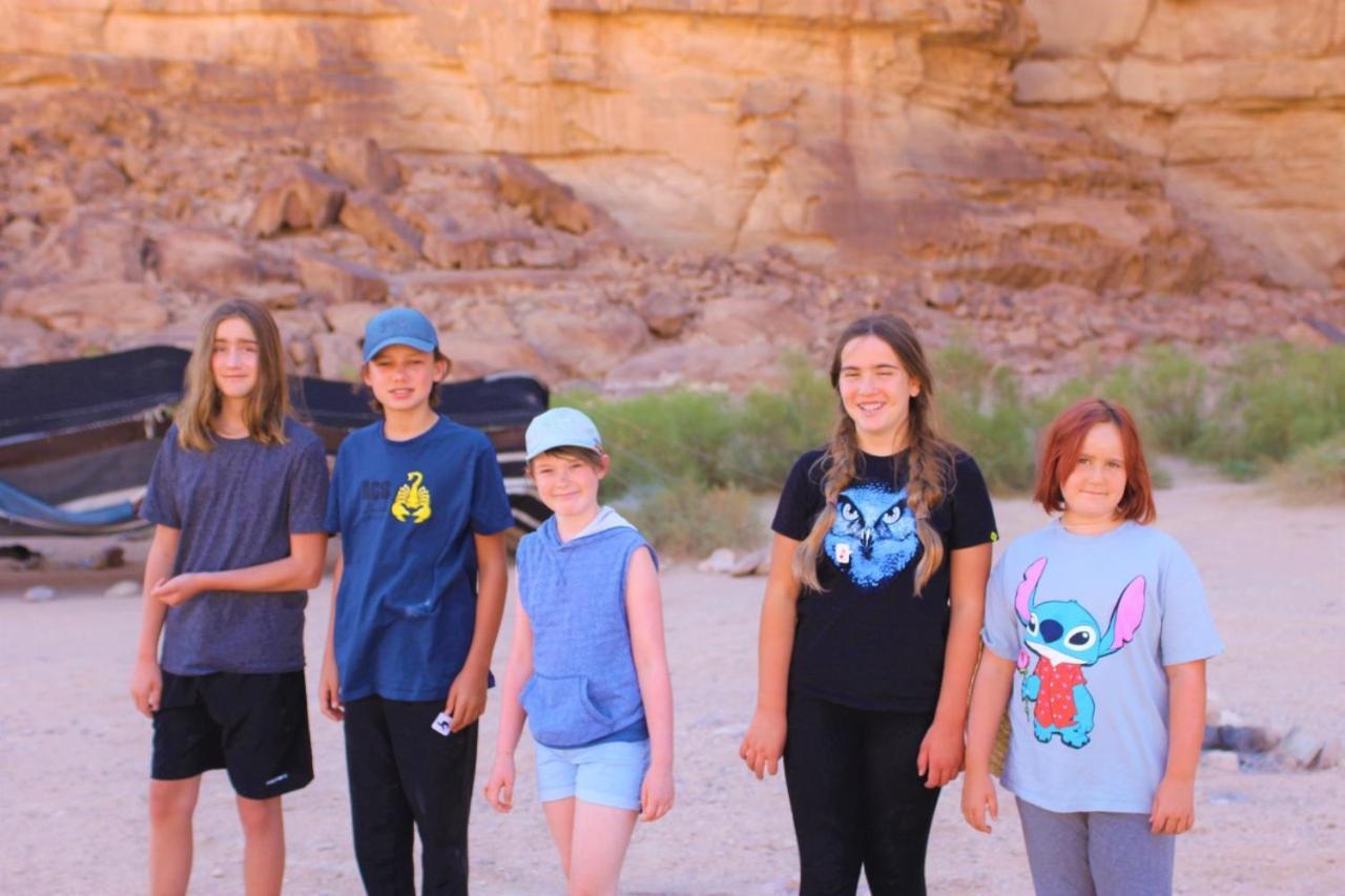 Wadi Rum Desert Secret Camp วาดิรัม ภายนอก รูปภาพ