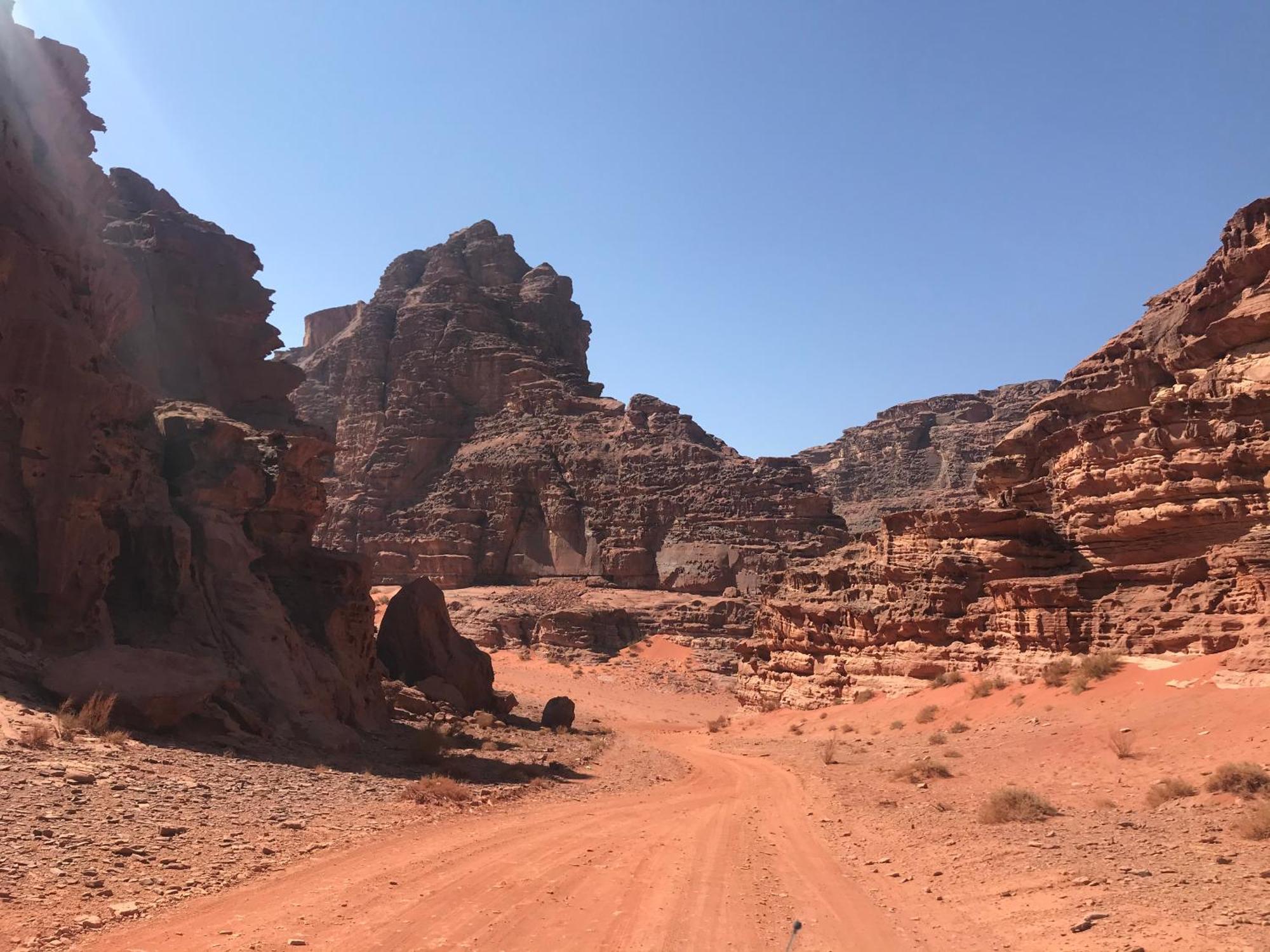 Wadi Rum Desert Secret Camp วาดิรัม ภายนอก รูปภาพ