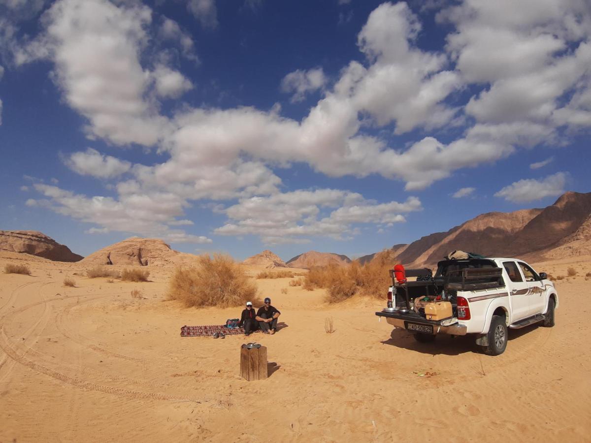 Wadi Rum Desert Secret Camp วาดิรัม ภายนอก รูปภาพ